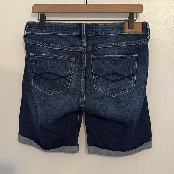 Abercrombie & Fitch Boy Short Denim Shorts 4 / 27 - Picture 5 of 8